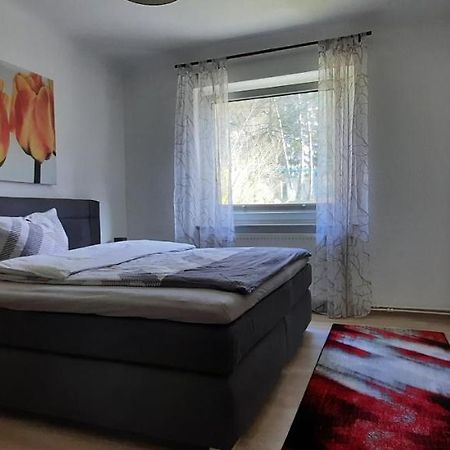 Ferienhaus Im Gruenen/Monteurzimmer Oranienburg Extérieur photo